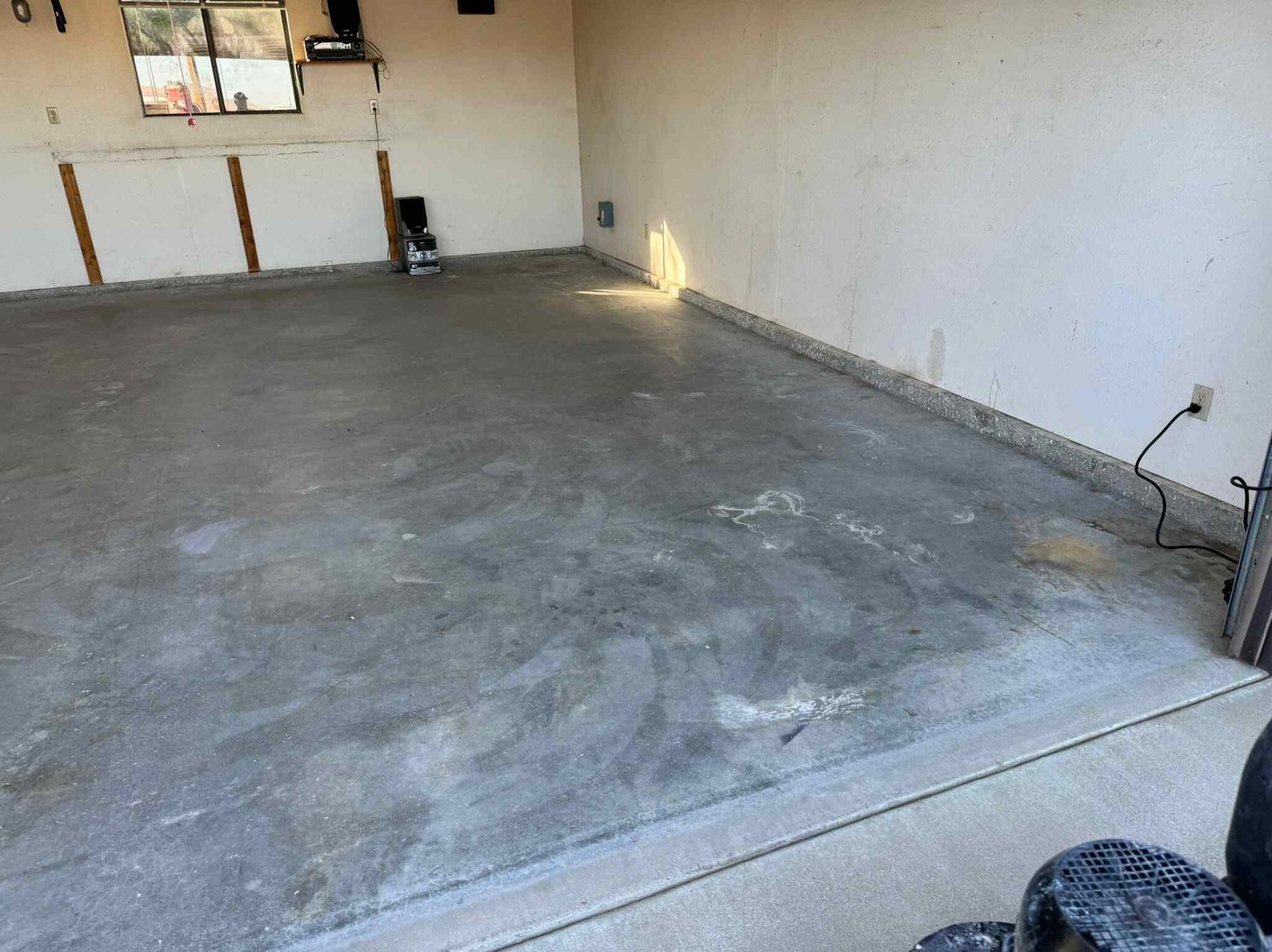 Milan Decorative Concrete & Epoxy Flooring LLC